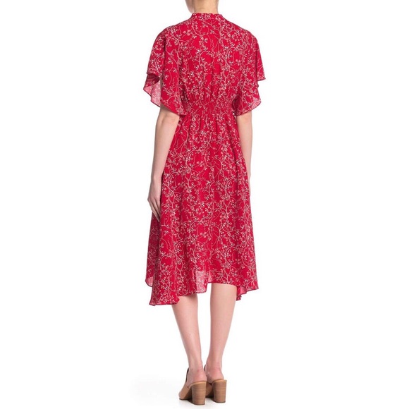 🚫SOLD🚫 Max Studio Red Flutter Sleeve Dress - Picture 3 of 8